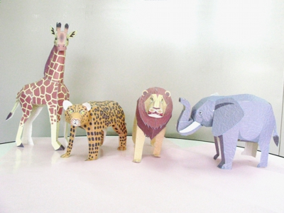 バナナペーパー動物クラフト (ライオン、キリン)